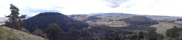 Puy de Vichatel (1095m) et Puy de Charmont (1137m)
