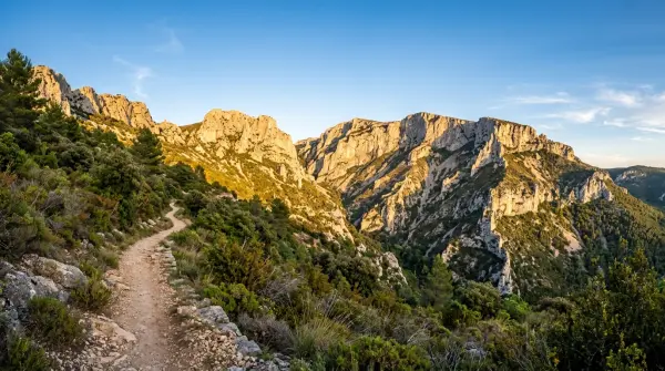 Rando célibataires — Le Cirque des Pételins, l'Aven des Marseillais et le Vallon de la Fenêtre
