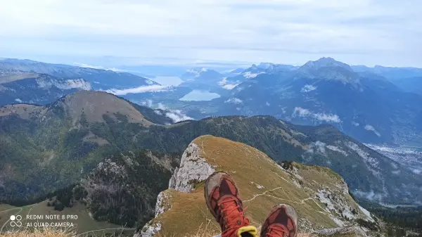 Crapahute jusqu'à la pointe de la Sambuy ( bauges)